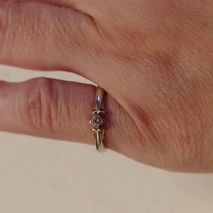 COPY - 14k white gold diamond ring 1p